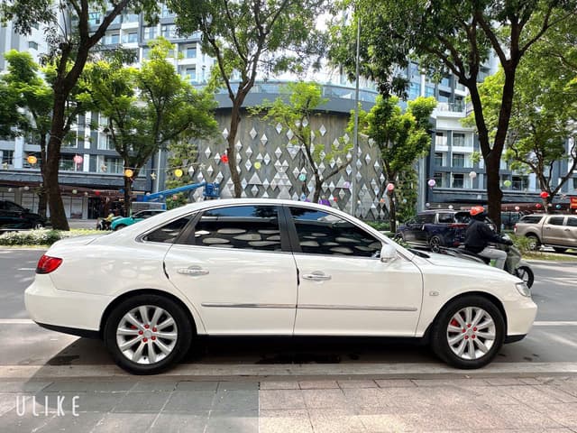 Hyundai Azera Limited 