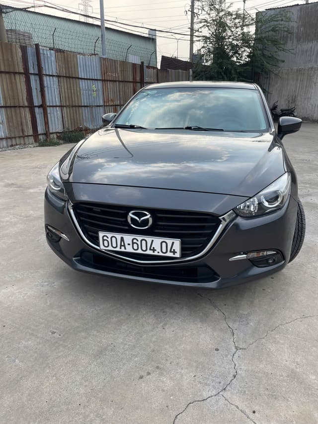 Mazda 3 2018 1.5 AT