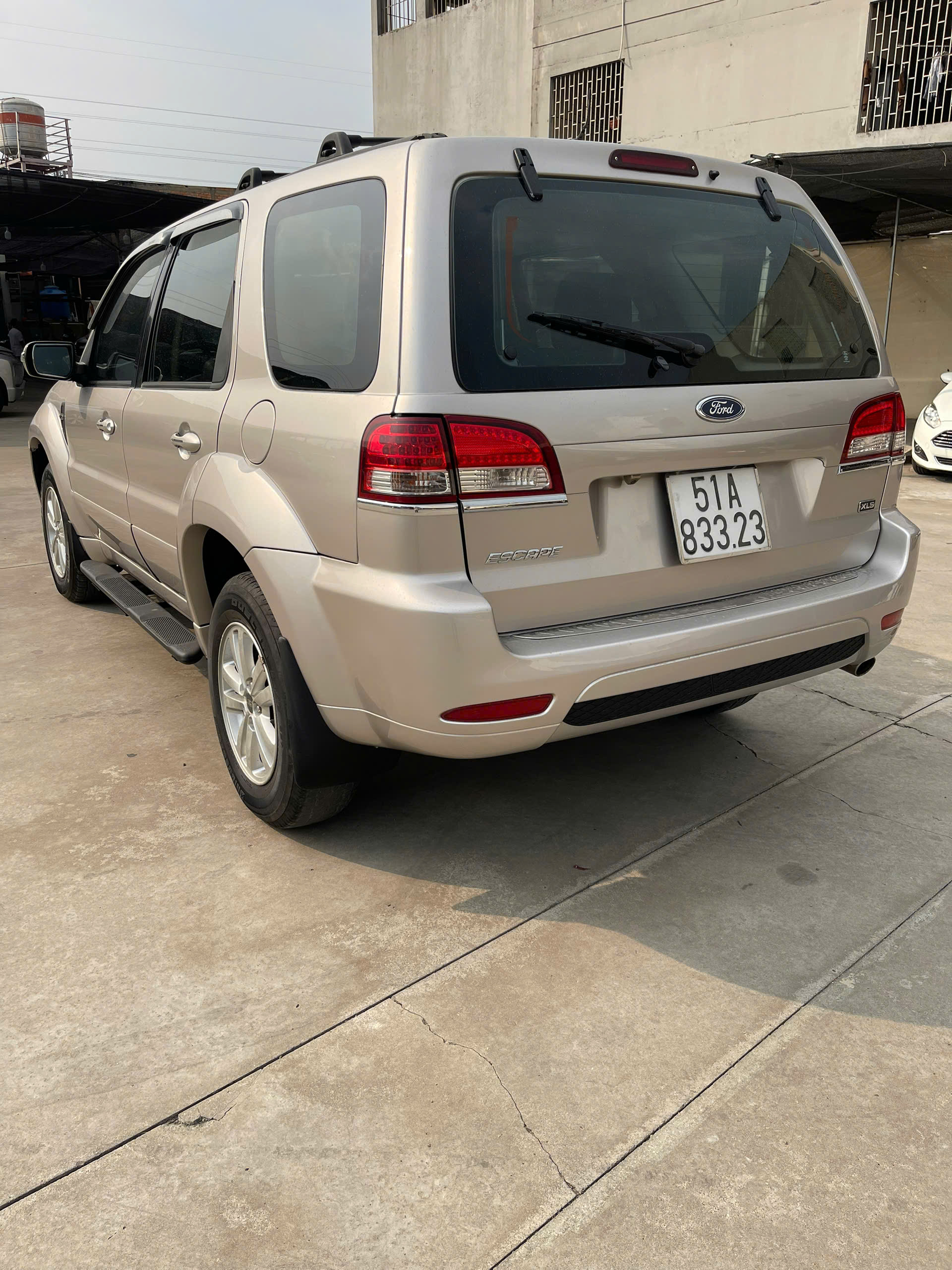 Ford Escape 2008 3