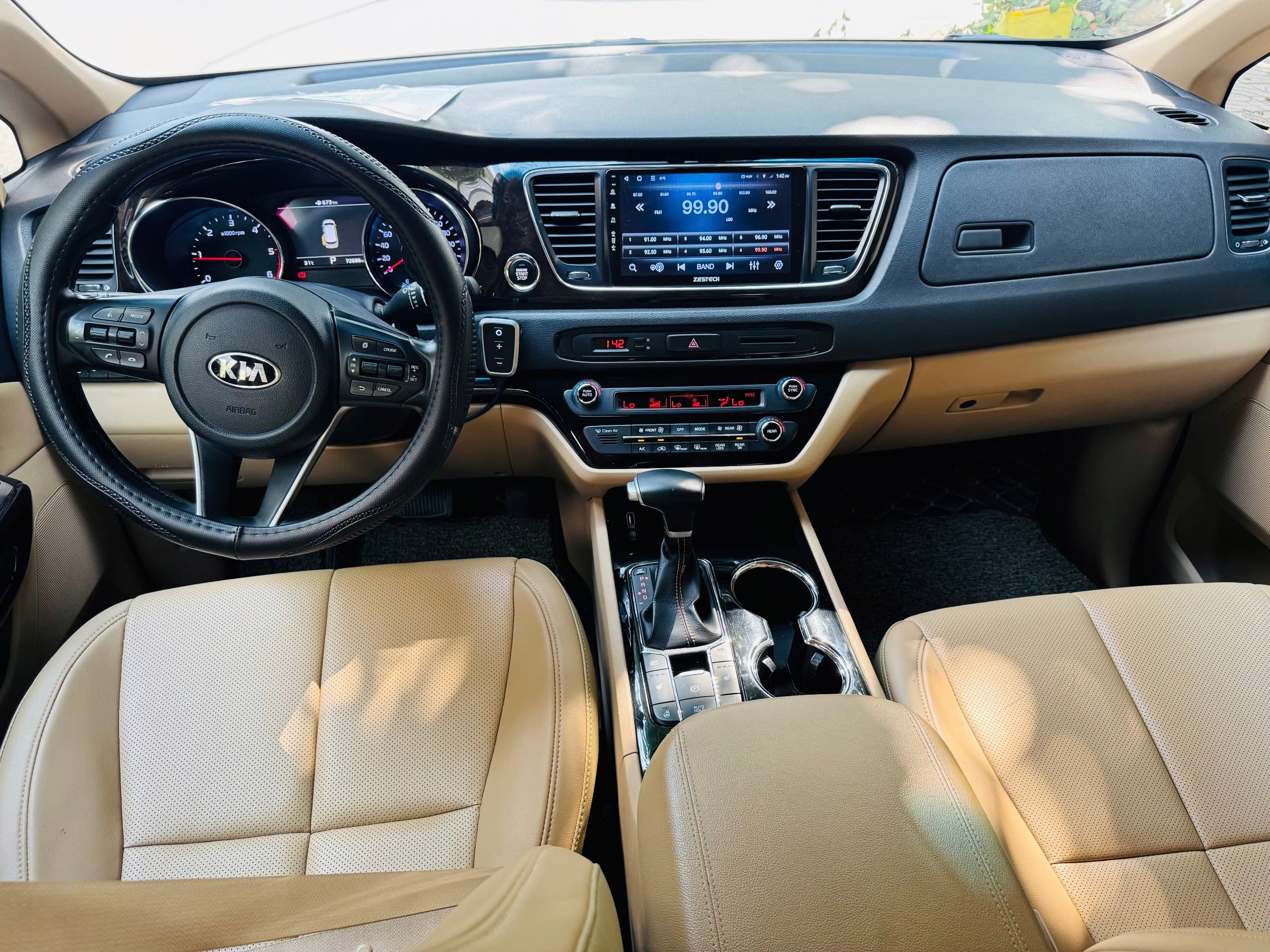 Kia Sedona 2019 5