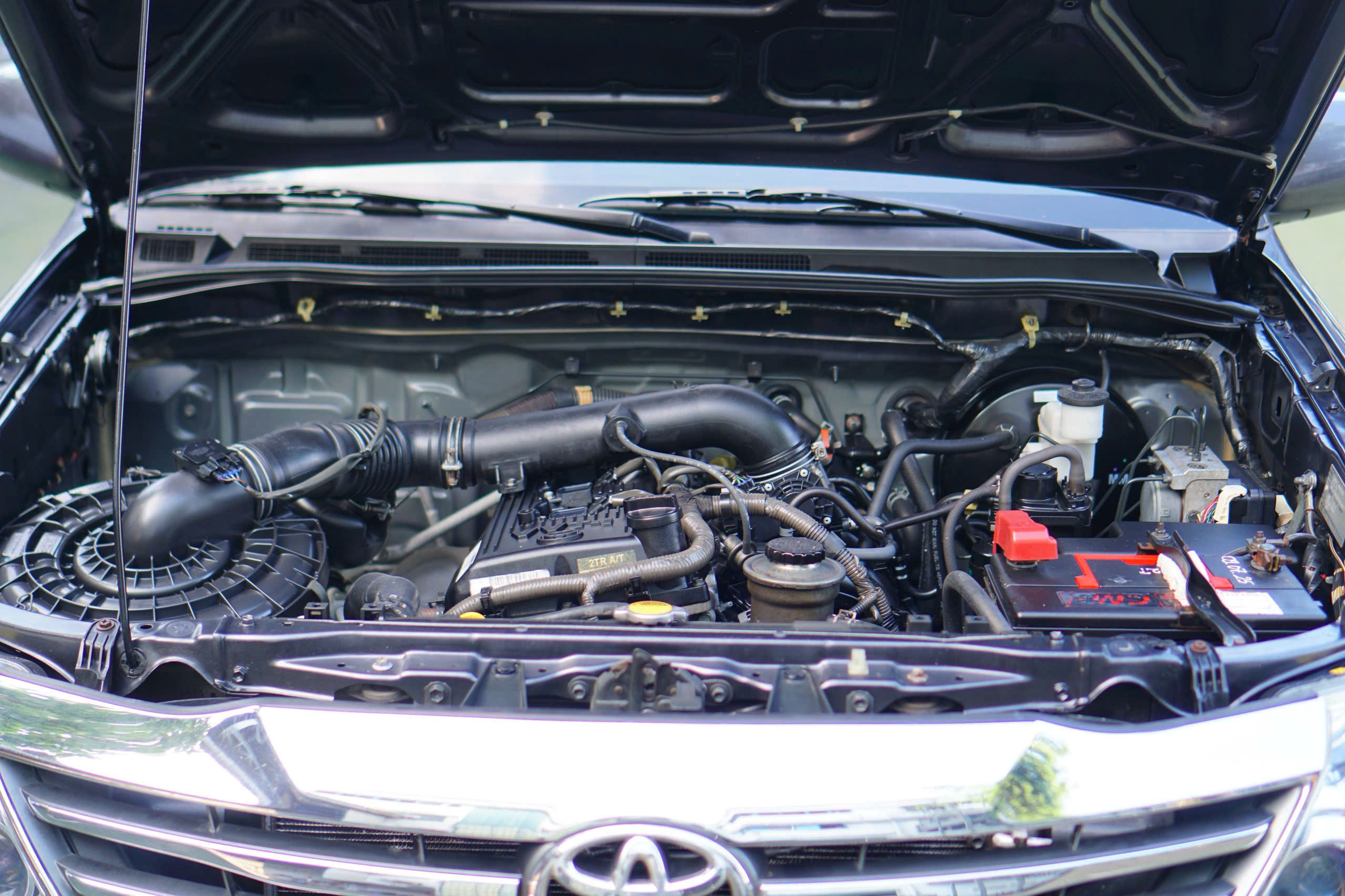 Toyota Fortuner V 2013 8