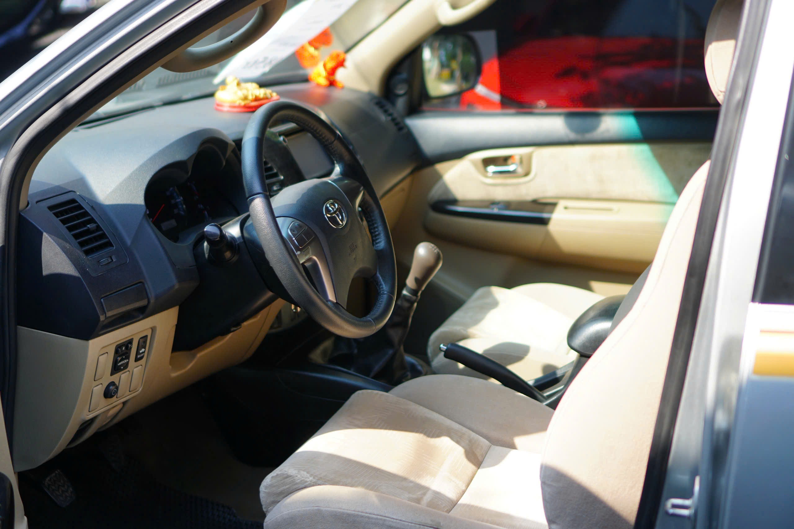 Toyota Fortuner G 2015 6