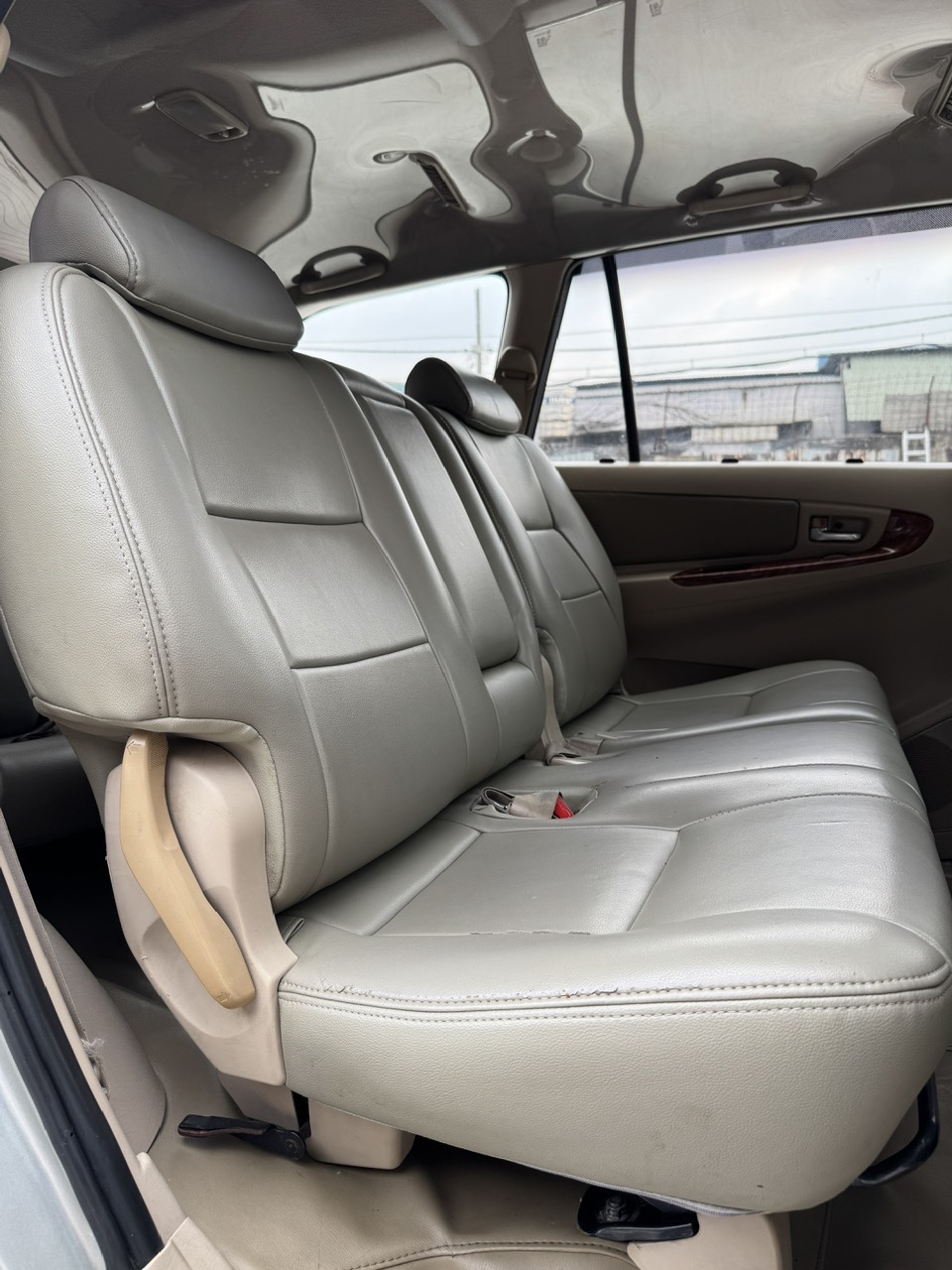 Toyota Innova G 2007 7